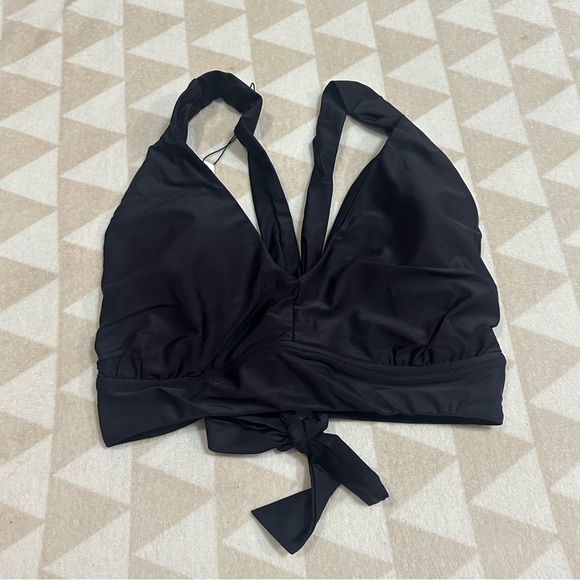 Universal standard black swimsuit bikini top tie back - Picture 1 of 2